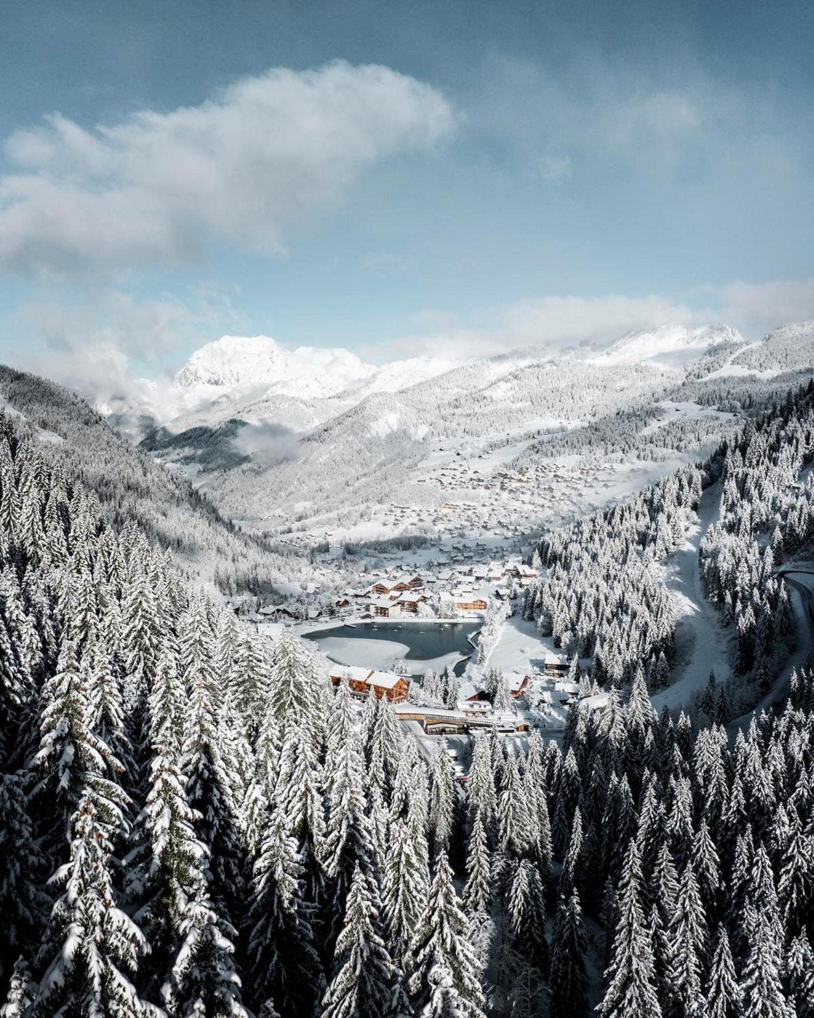 Вилла Chalet Du Bonheur Bonnevaux  Экстерьер фото