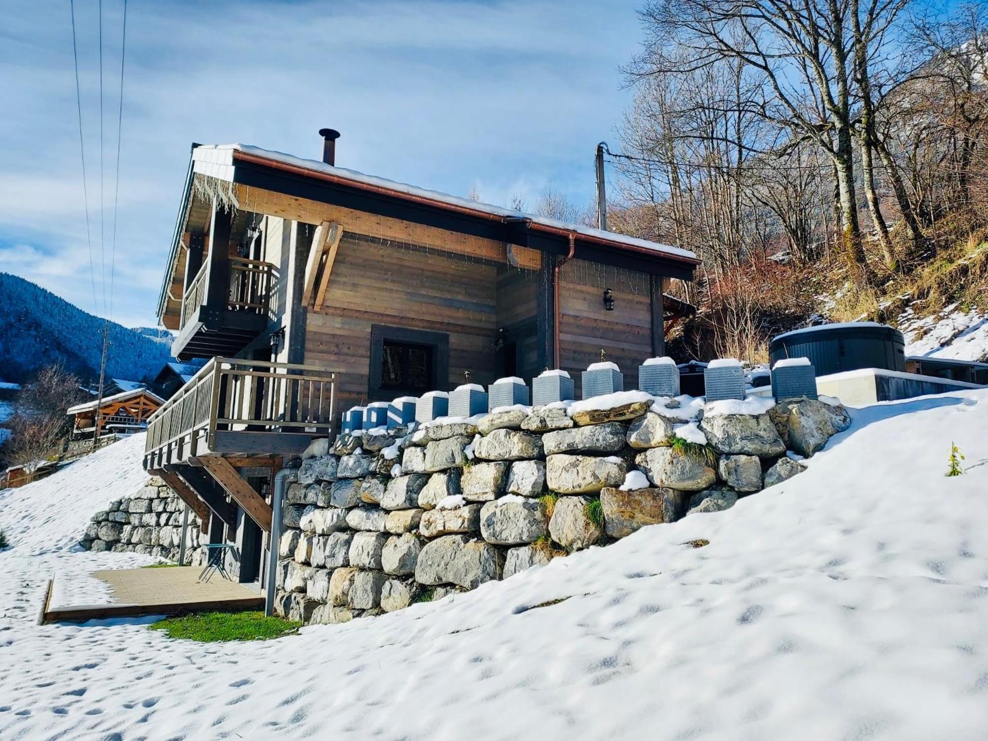 Вилла Chalet Du Bonheur Bonnevaux  Экстерьер фото